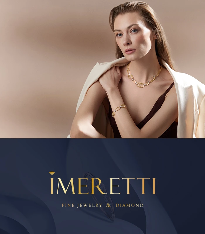 IMERETTI — דוגמנית עונדת שרשרת וצמיד זהב