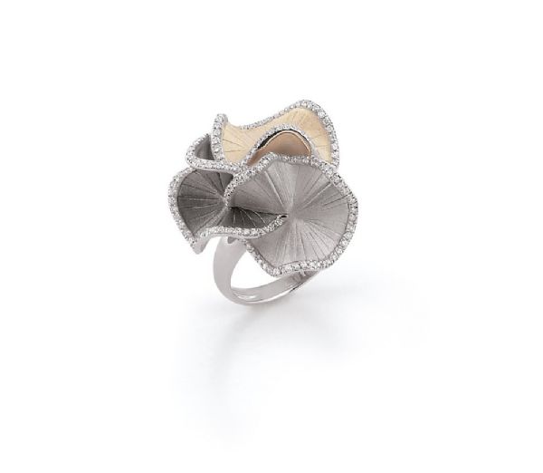 SULTANA COLLECTION RING טבעת זהב עם יהלומים