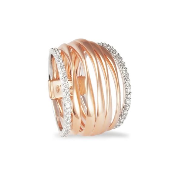 PINK GOLD RING WITH DIAMONDS טבעת זהב ורוד עם יהלומים