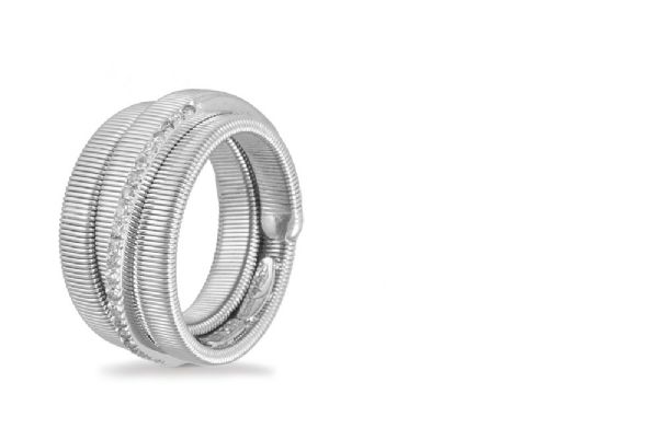WHITE GOLD RING WITH DIAMONDS טבעת זהב לבן עם יהלומים