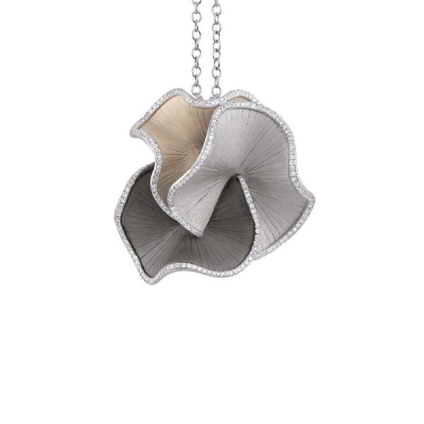 SULTANA COLLECTION PENDANT תליון זהב עם יהלומים